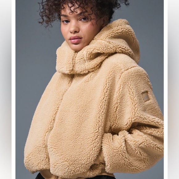 ALO Yoga Jackets & Blazers - ALO Foxy Sherpa Jacket in Camel without Hood!